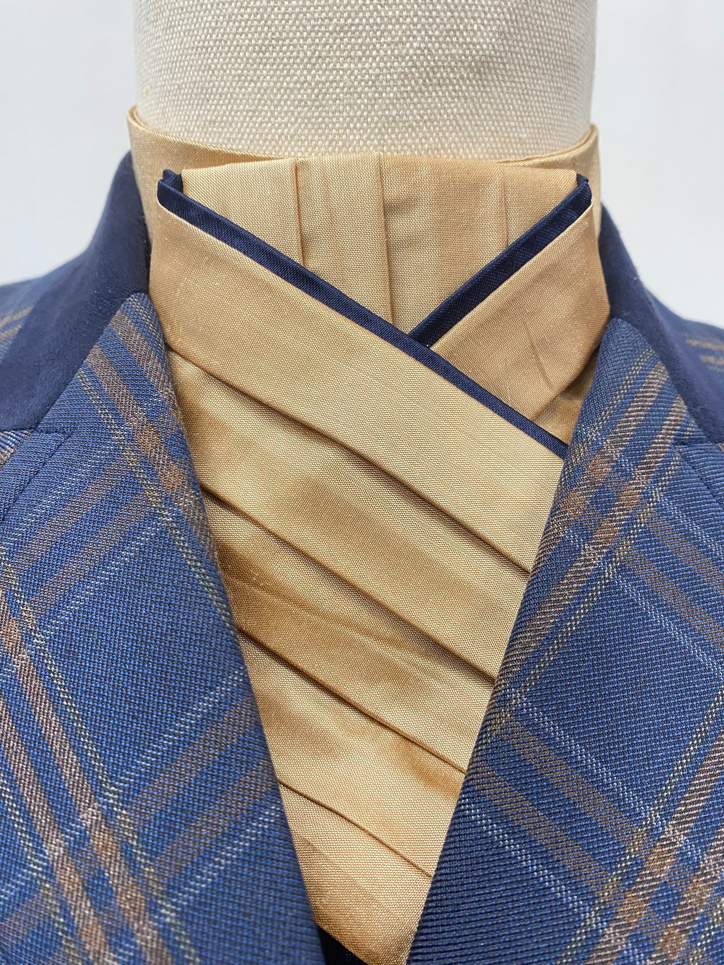 Caramel Pre-tied Stock PTS75