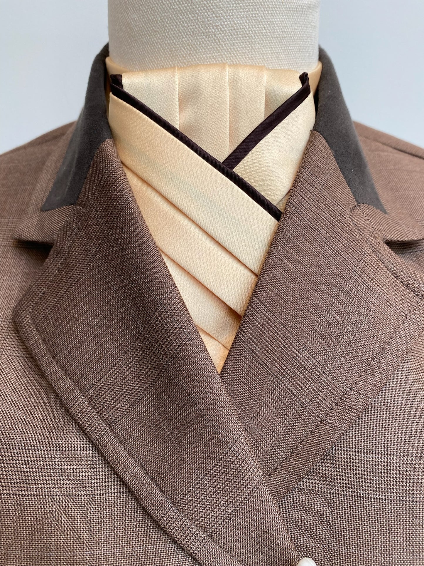 Peach Pre-tied Stock PTS57