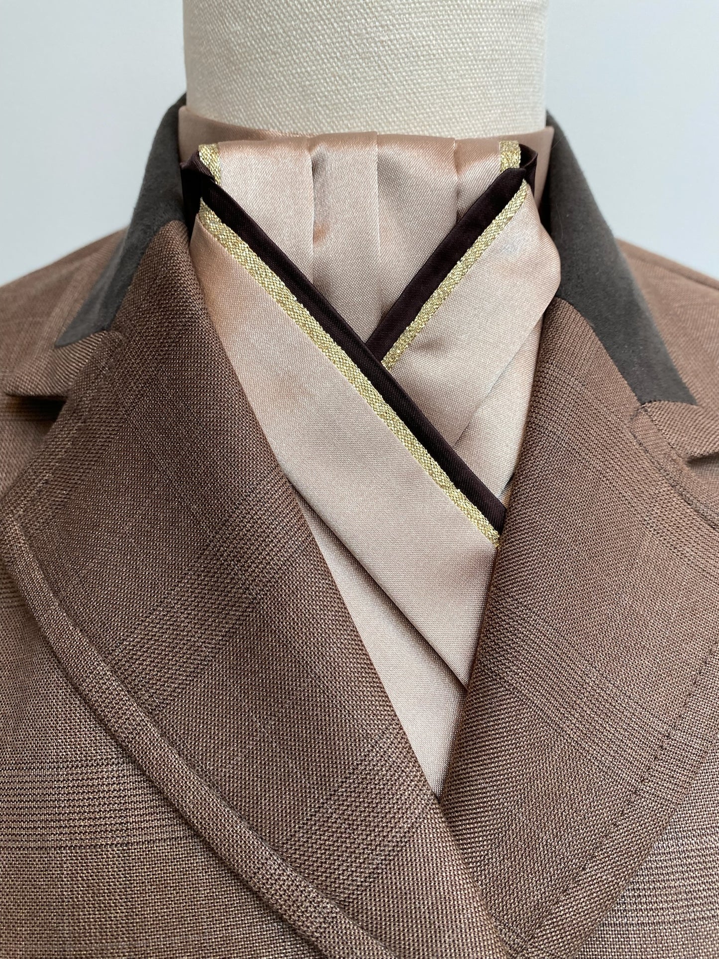 Mocha Pre-tied Stock PTS53