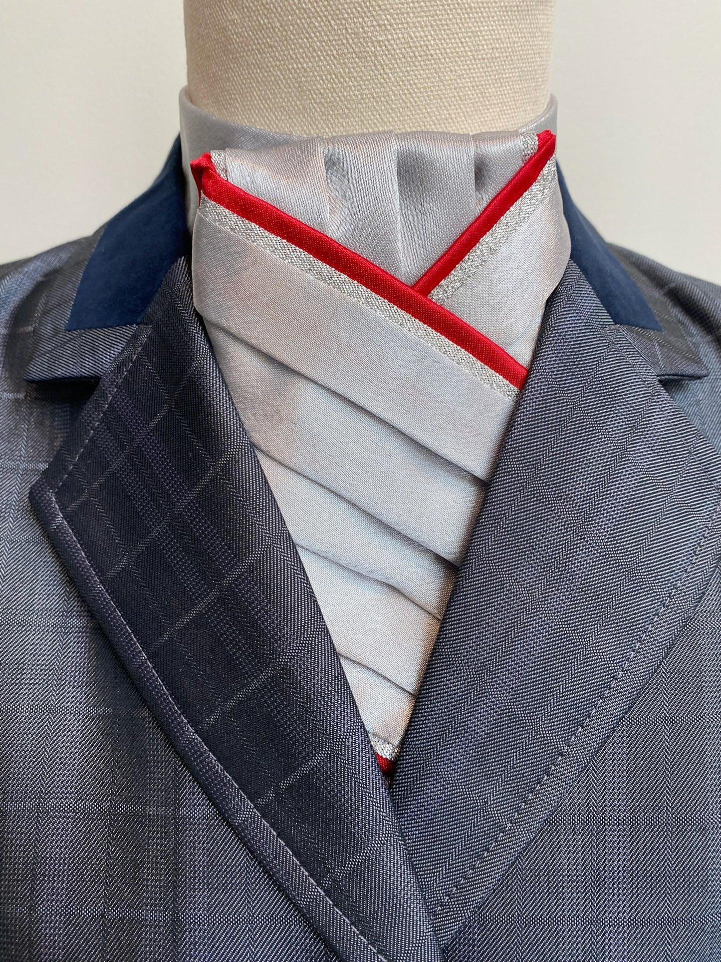 Grey Pre-tied Stock PTS46