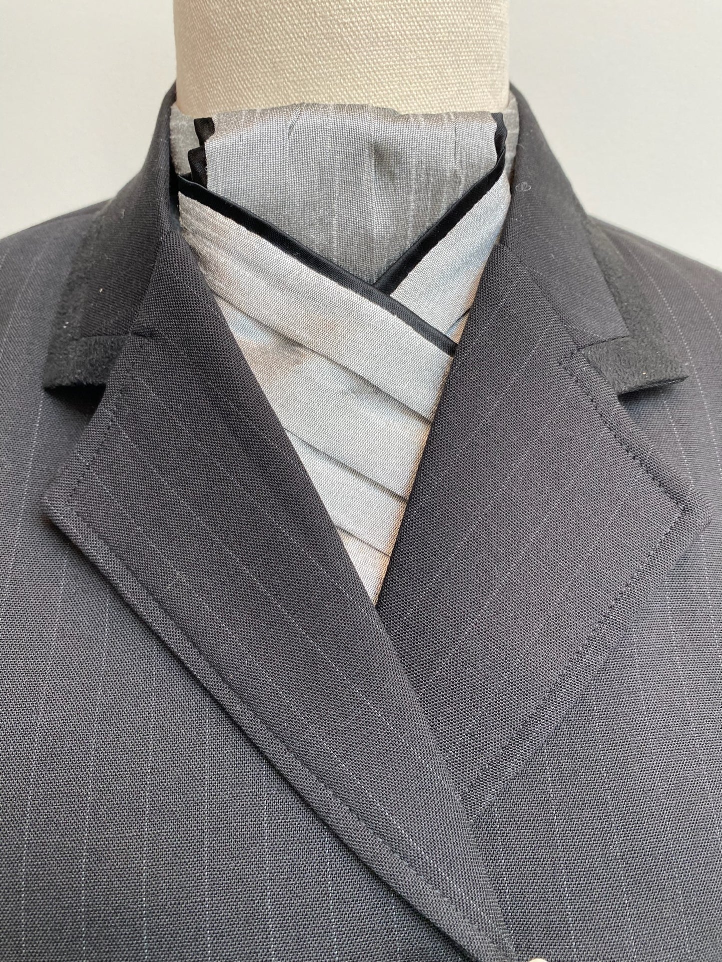 Grey Pre-tied Stock PTS48