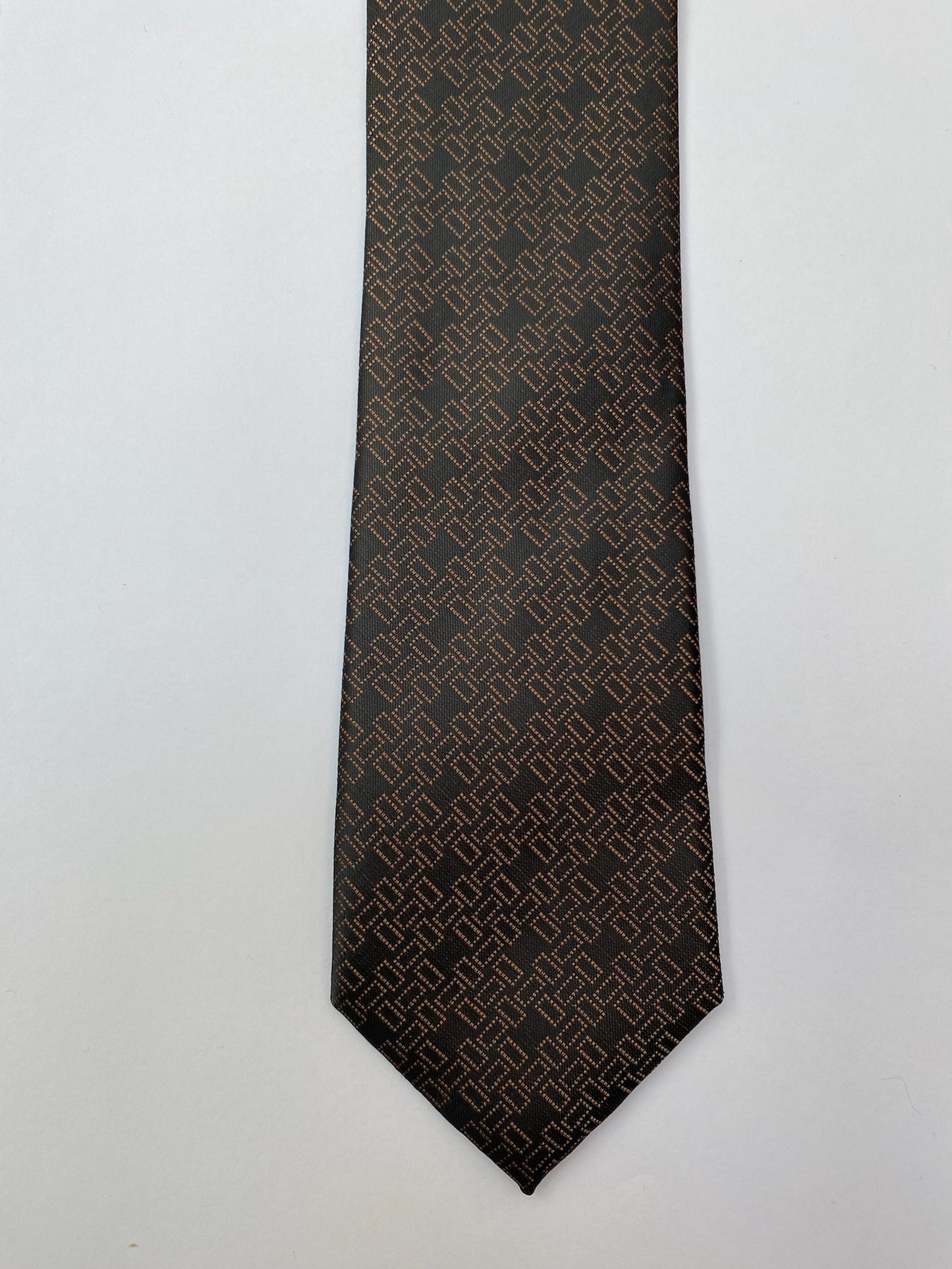 MRW Traditional Tie 72