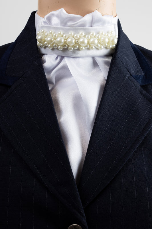 White Pre-tied Dressage Stock DPTS08