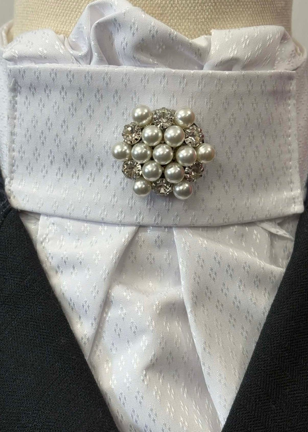 Pearl and Crystal Stock Pin