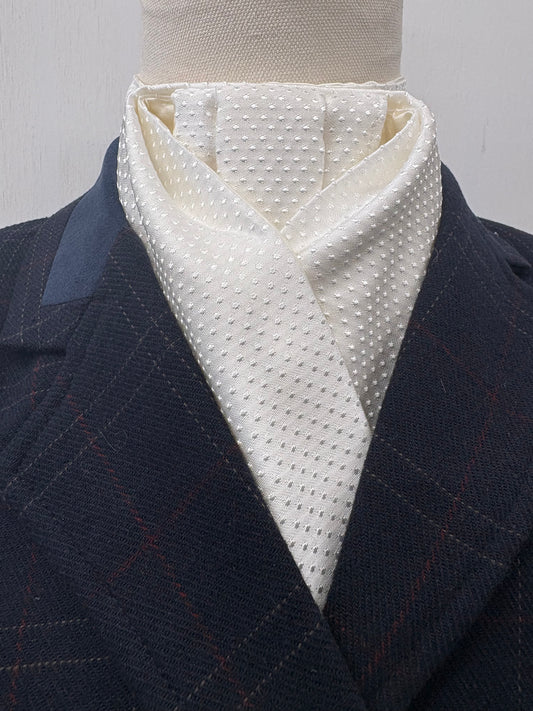 Zafina Pre-tied Stock - Ivory