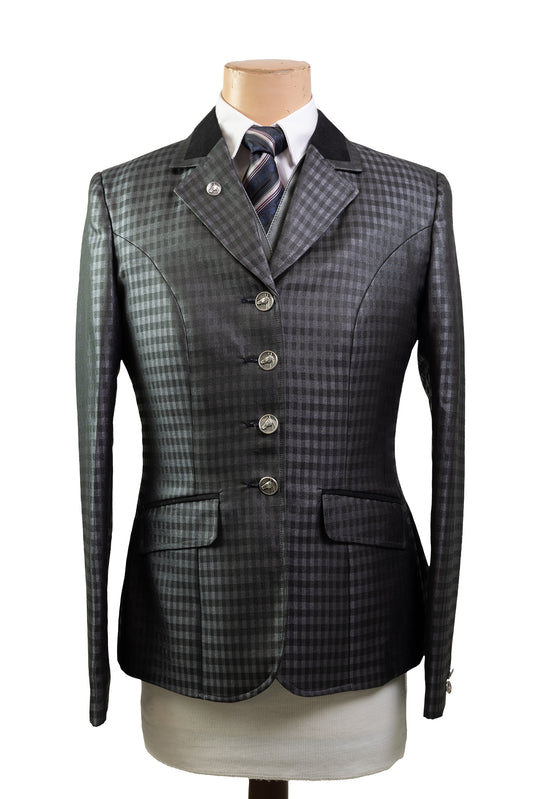 10 - 2022 Ladies Two toned grey and black wool blend subtle sheen with a self chequerboard pattern Jacket